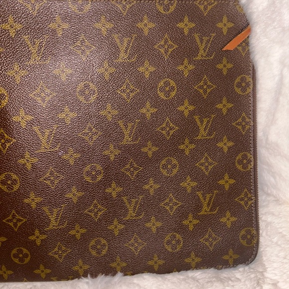 SOLD Louis Vuitton Vintage Portfolio Case - Picture 6 of 16